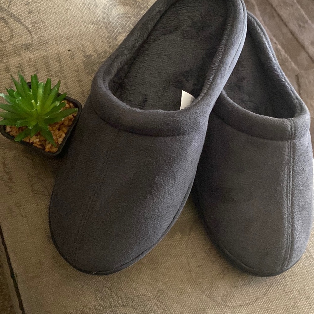 Grey Slippers - Picture 2 of 3